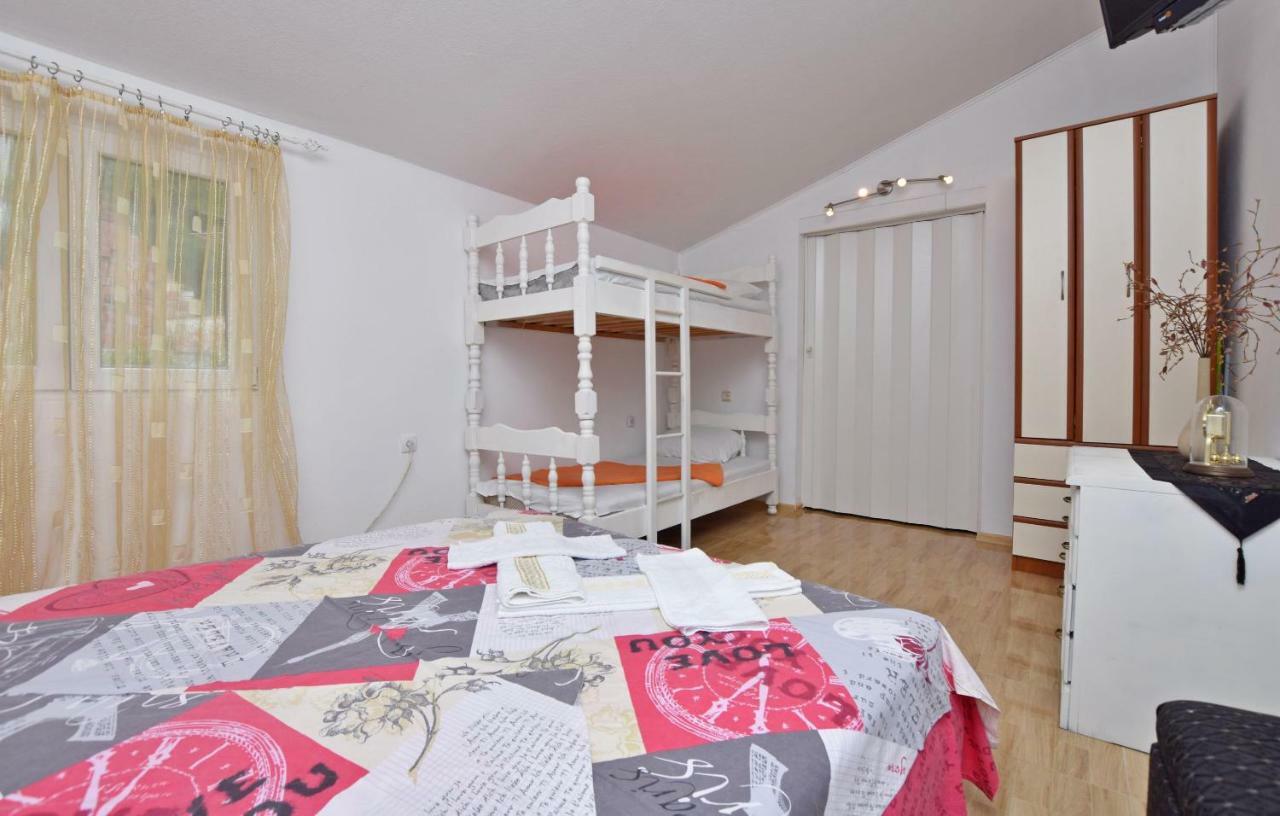 Apartments Siljak Petrovac Luaran gambar