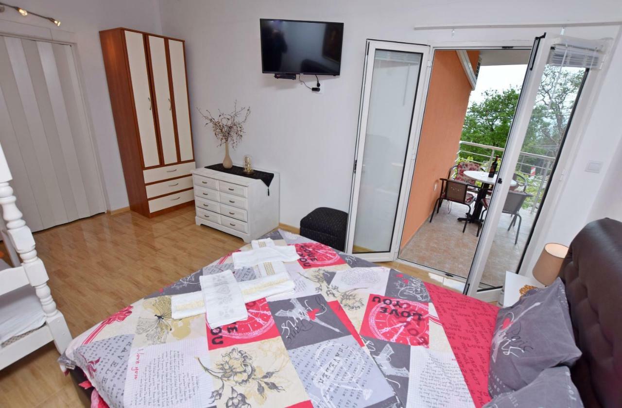 Apartments Siljak Petrovac Luaran gambar