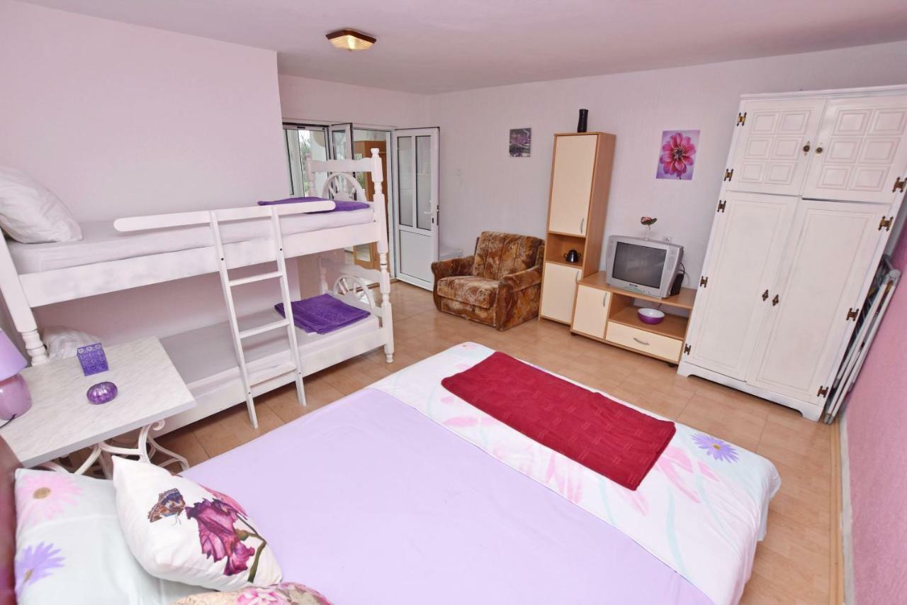 Apartments Siljak Petrovac Luaran gambar