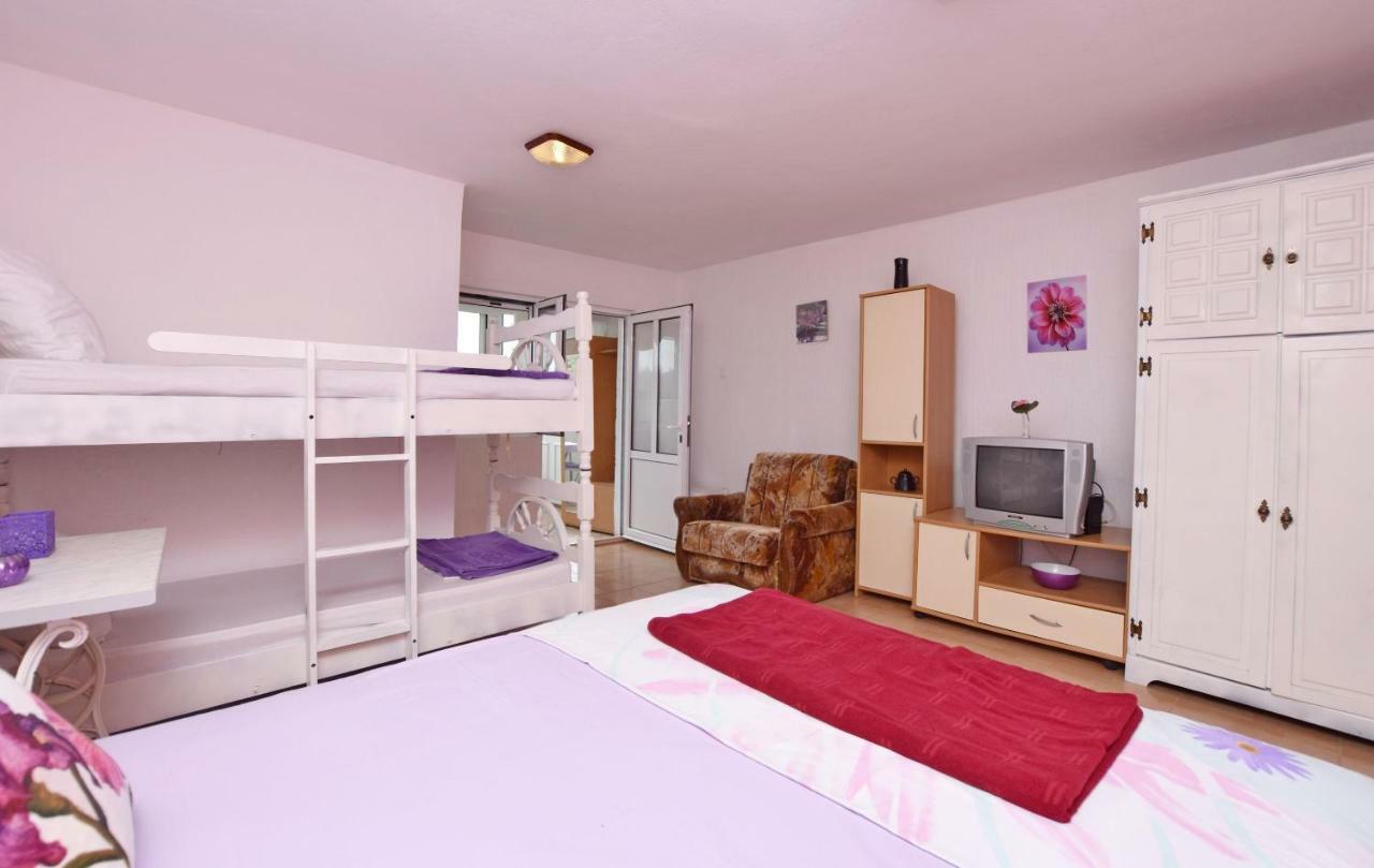 Apartments Siljak Petrovac Luaran gambar