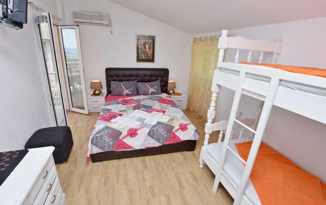 Apartments Siljak Petrovac Luaran gambar
