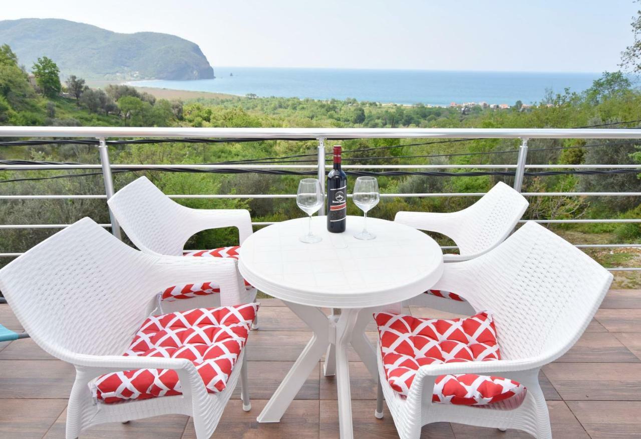 Apartments Siljak Petrovac Luaran gambar