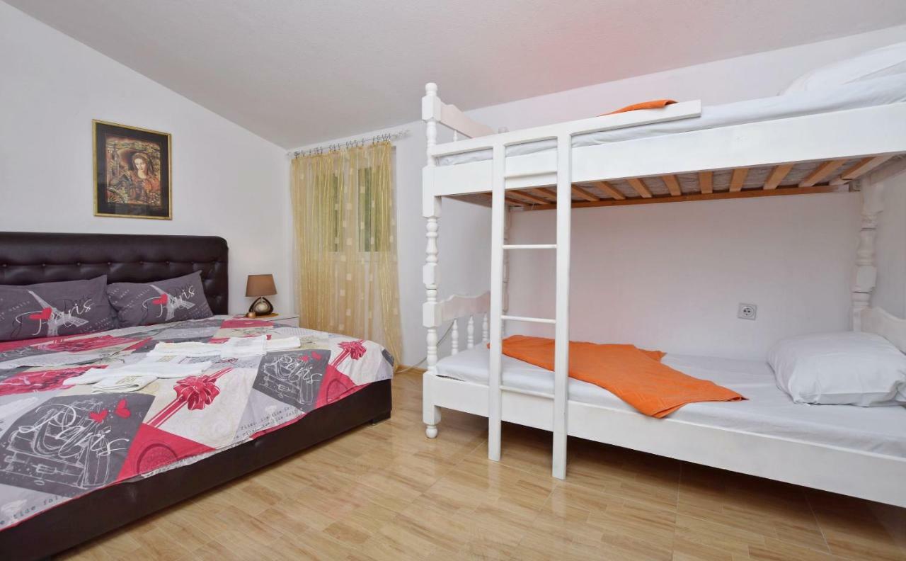 Apartments Siljak Petrovac Luaran gambar